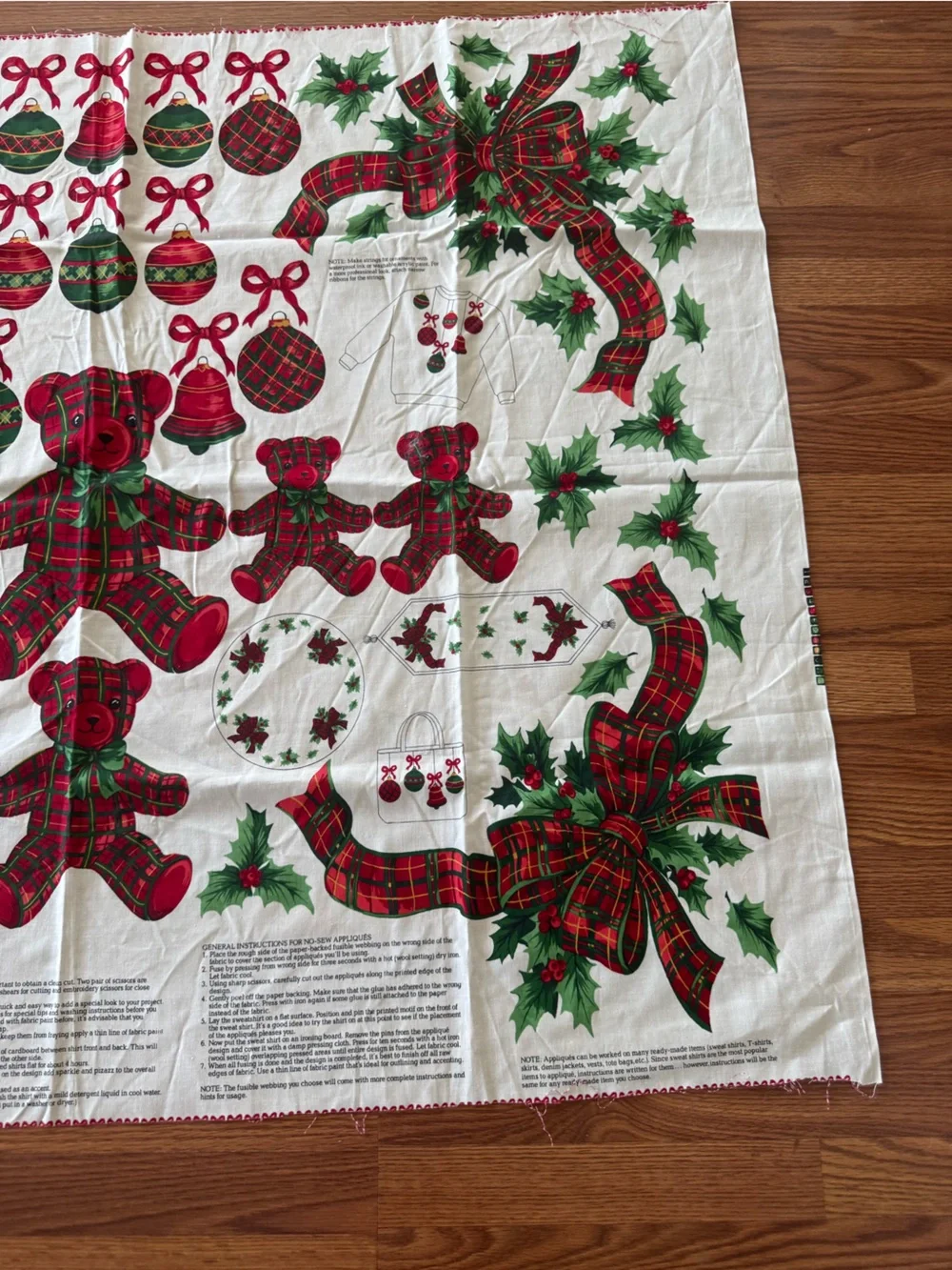 Christmas Plaid Appliqué Fabric Panel - Red & Green Holiday Bears and Bows